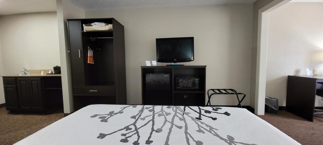 Sleep Inn & Suites バーミングハム エクステリア 写真
